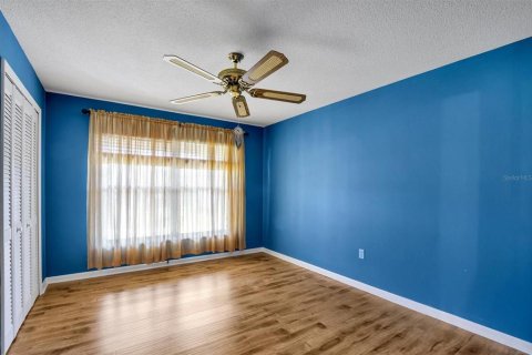 Condo in Lake Wales, Florida, 2 bedrooms  № 2377565 - photo 19