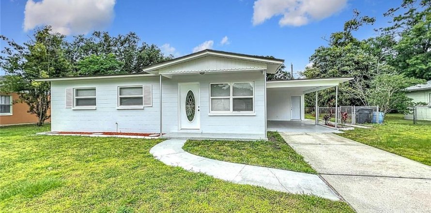 Casa en Lakeland, Florida 4 dormitorios, 136.19 m2 № 2386502