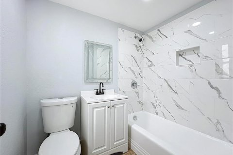 Casa en venta en Lakeland, Florida, 4 dormitorios, 136.19 m2 № 2386502 - foto 24