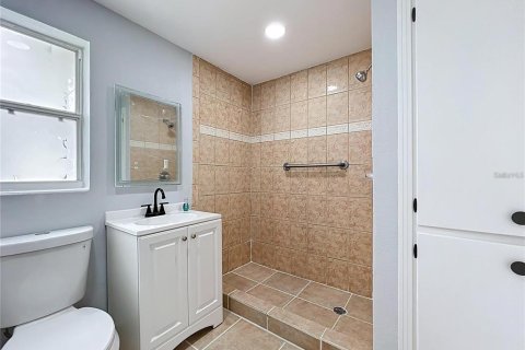 Casa en venta en Lakeland, Florida, 4 dormitorios, 136.19 m2 № 2386502 - foto 17