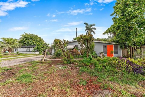 House in Margate, Florida 3 bedrooms, 84.91 sq.m. № 1783762 - photo 30