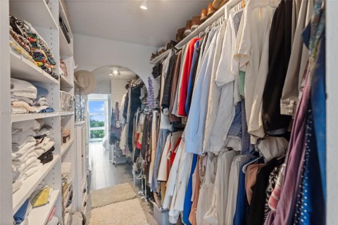 Copropriété à vendre à Fort Lauderdale, Floride: 2 chambres, 102.19 m2 № 1930145 - photo 25