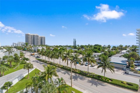 Copropriété à vendre à Fort Lauderdale, Floride: 2 chambres, 102.19 m2 № 1930145 - photo 30