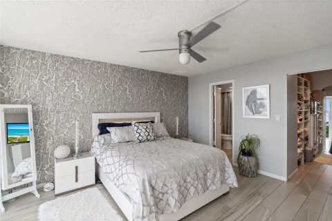 Copropriété à vendre à Fort Lauderdale, Floride: 2 chambres, 102.19 m2 № 1930145 - photo 20