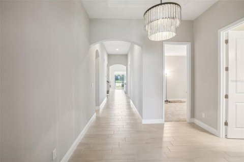 House in Riverview, Florida 4 bedrooms, 299.05 sq.m. № 2141943 - photo 4
