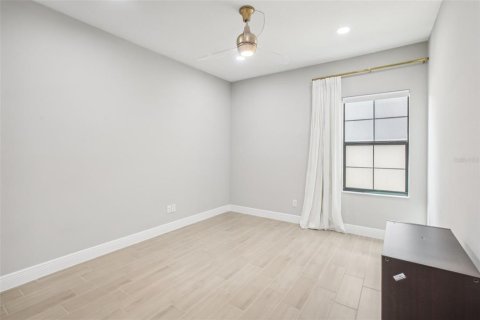 House in Riverview, Florida 4 bedrooms, 299.05 sq.m. № 2141943 - photo 27