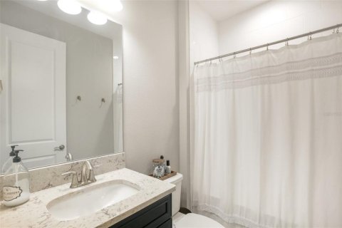 House in Riverview, Florida 4 bedrooms, 299.05 sq.m. № 2141943 - photo 26