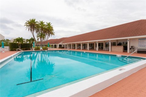 Copropriété à vendre à South Pasadena, Floride: 3 chambres, 120.77 m2 № 2139082 - photo 9