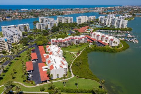 Copropriété à vendre à South Pasadena, Floride: 3 chambres, 120.77 m2 № 2139082 - photo 7