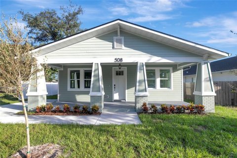 House in Tampa, Florida 3 bedrooms, 148.64 sq.m. № 2425866 - photo 22