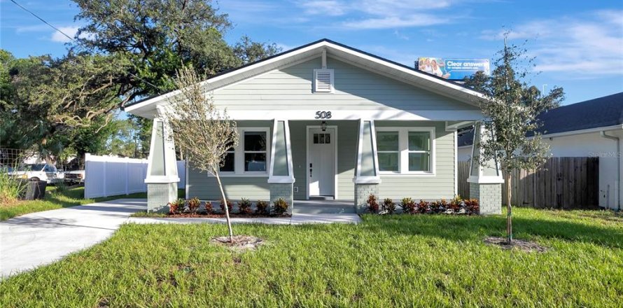House in Tampa, Florida 3 bedrooms, 148.64 sq.m. № 2425866