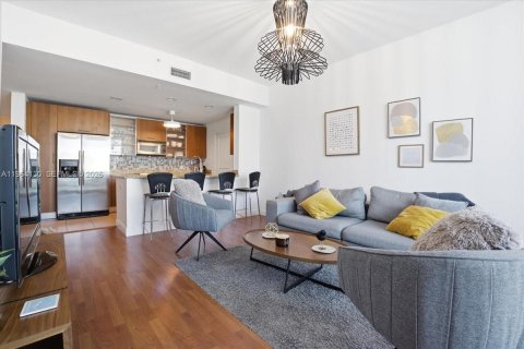 Copropriété à vendre à Hallandale Beach, Floride: 2 chambres, 121.33 m2 № 2081082 - photo 13