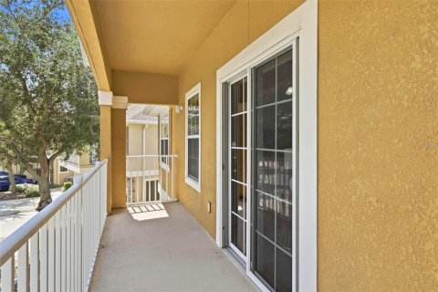 Townhouse in Tampa, Florida 2 bedrooms, 117.43 sq.m. № 2372814 - photo 18
