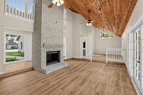 Villa ou maison à vendre à Longwood, Floride: 4 chambres, 270.81 m2 № 2350276 - photo 9