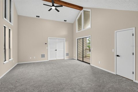 Villa ou maison à vendre à Longwood, Floride: 4 chambres, 270.81 m2 № 2350276 - photo 12