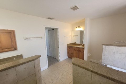 House in North Port, Florida 3 bedrooms, 183.02 sq.m. № 1749402 - photo 18