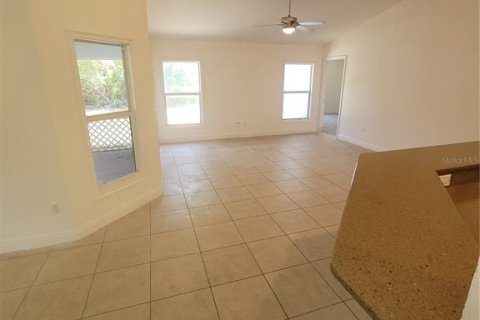 House in North Port, Florida 3 bedrooms, 183.02 sq.m. № 1749402 - photo 6