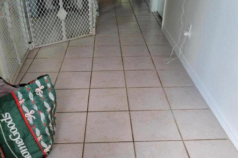 House in Port St. Lucie, Florida 3 bedrooms, 141.4 sq.m. № 2184776 - photo 6