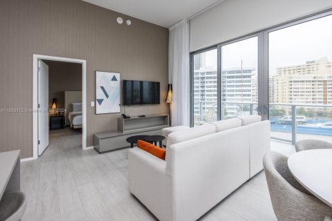 Copropriété à vendre à Hollywood, Floride: 3 chambres, 125.6 m2 № 1984786 - photo 18