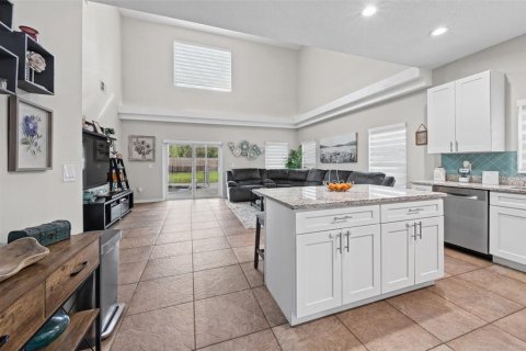 Casa en venta en Orlando, Florida, 5 dormitorios, 327.39 m2 № 2420546 - foto 11