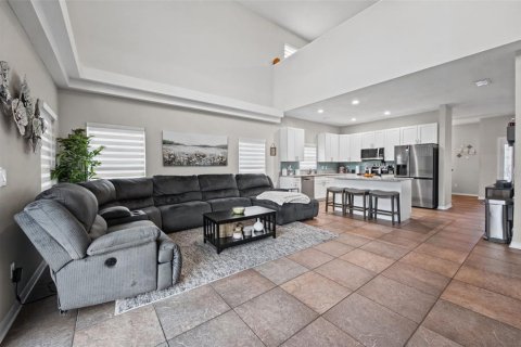 Casa en venta en Orlando, Florida, 5 dormitorios, 327.39 m2 № 2420546 - foto 16