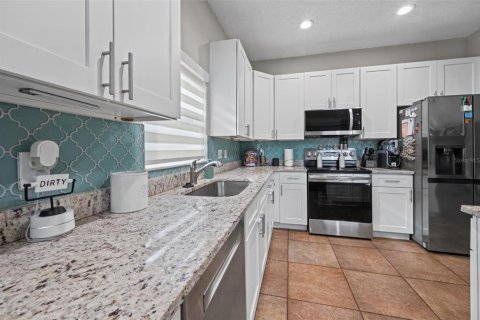 Casa en venta en Orlando, Florida, 5 dormitorios, 327.39 m2 № 2420546 - foto 14
