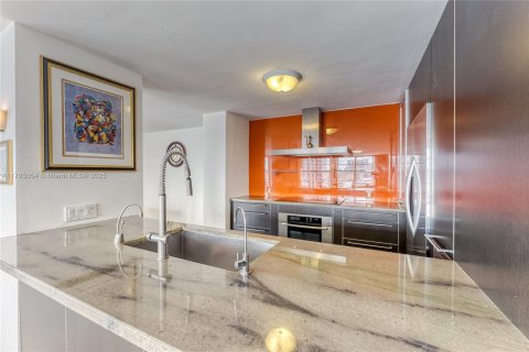 Купить кондоминиум в Холливуд, Флорида 2 спальни, 144.28м2, № 2016694 - фото 21