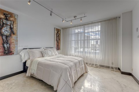 Купить кондоминиум в Холливуд, Флорида 2 спальни, 144.28м2, № 2016694 - фото 11