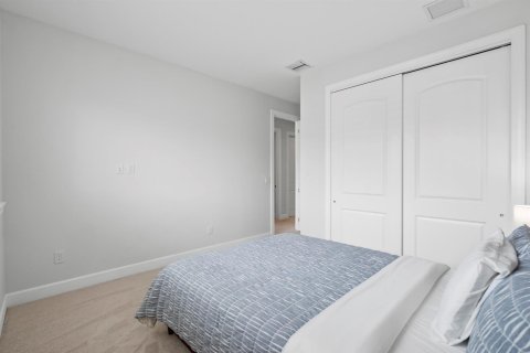 Adosado en venta en Palm City, Florida, 3 dormitorios, 173.36 m2 № 2085768 - foto 22