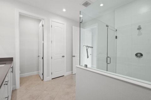 Adosado en venta en Palm City, Florida, 3 dormitorios, 173.36 m2 № 2085768 - foto 16