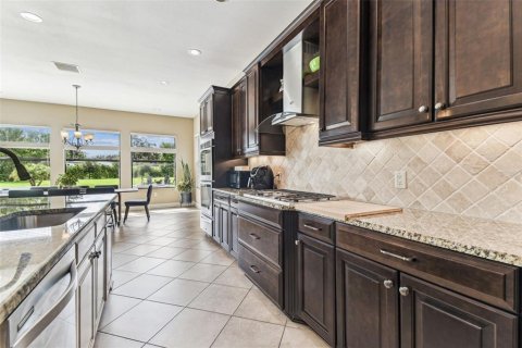 Casa en venta en Lutz, Florida, 5 dormitorios, 418.62 m2 № 1808124 - foto 24