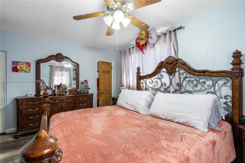 Купить виллу или дом в Майами, Флорида 5 спален, 235.04м2, № 1981666 - фото 12