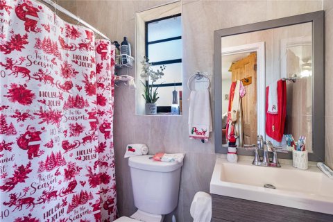 Купить виллу или дом в Майами, Флорида 5 спален, 235.04м2, № 1981666 - фото 16