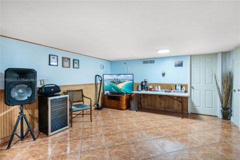 Купить виллу или дом в Майами, Флорида 5 спален, 235.04м2, № 1981666 - фото 19