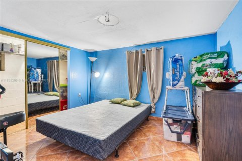 Купить виллу или дом в Майами, Флорида 5 спален, 235.04м2, № 1981666 - фото 20