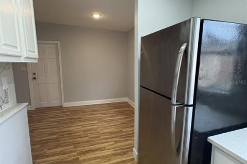 Casa en alquiler en Orlando, Florida, 3 dormitorios, 97.55 m2 № 2095813 - foto 7
