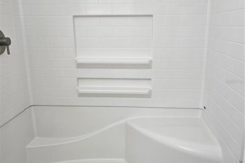 Villa ou maison à vendre à Webster, Floride: 2 chambres, 98.85 m2 № 1901264 - photo 27