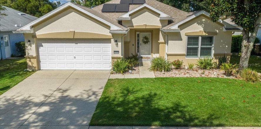 Villa ou maison à Ocala, Floride 3 chambres, 159.23 m2 № 2422792