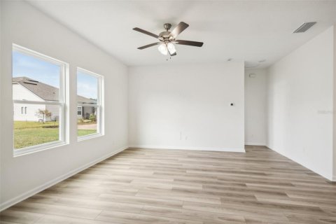 House in Jacksonville, Florida 4 bedrooms, 146.23 sq.m. № 1589748 - photo 13