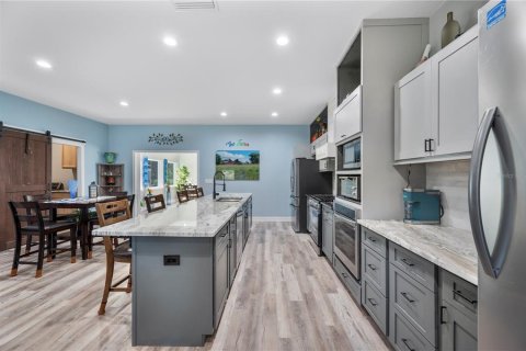 Villa ou maison à vendre à Lakeland, Floride: 5 chambres, 385.27 m2 № 2166889 - photo 18