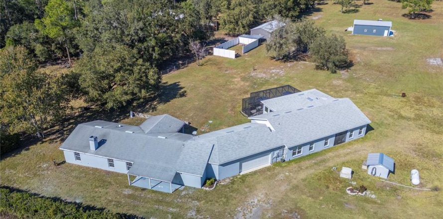 Villa ou maison à Lakeland, Floride 5 chambres, 385.27 m2 № 2166889