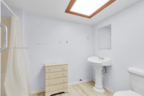 Купить виллу или дом в Марафон, Флорида 2 спальни, 138.98м2, № 1991211 - фото 22