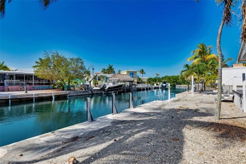 Купить виллу или дом в Марафон, Флорида 2 спальни, 138.98м2, № 1991211 - фото 9