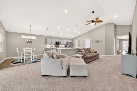 Villa ou maison à vendre à Ocala, Floride: 3 chambres, 185.15 m2 № 2358225 - photo 6