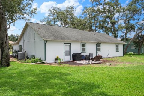 House in Spring Hill, Florida 3 bedrooms, 142.14 sq.m. № 1798442 - photo 29