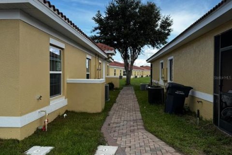 House in Kissimmee, Florida 2 bedrooms, 98.01 sq.m. № 1388731 - photo 7