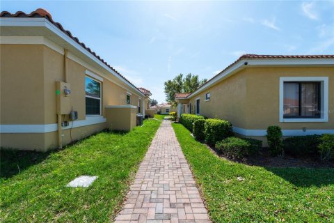 House in Kissimmee, Florida 2 bedrooms, 98.01 sq.m. № 1388731 - photo 8