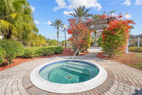 Condo in Orlando, Florida, 1 bedroom  № 1680539 - photo 27