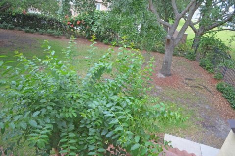Condo in Orlando, Florida, 1 bedroom  № 1680539 - photo 17