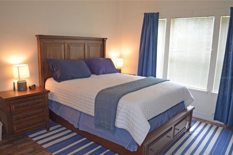 Condo in Orlando, Florida, 1 bedroom  № 1680539 - photo 12